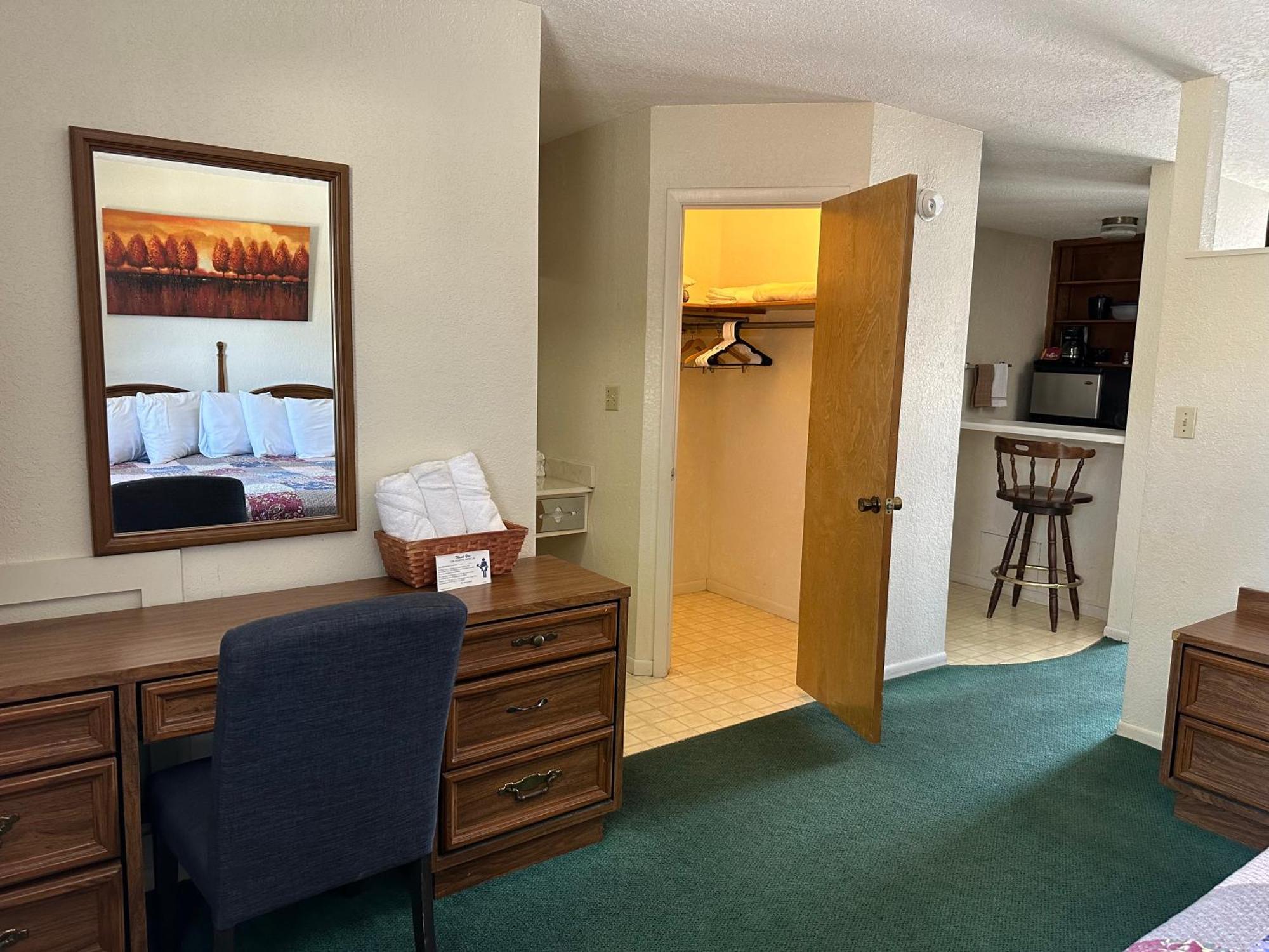 Sunset Inn And Suites Fredericksburg Exteriér fotografie
